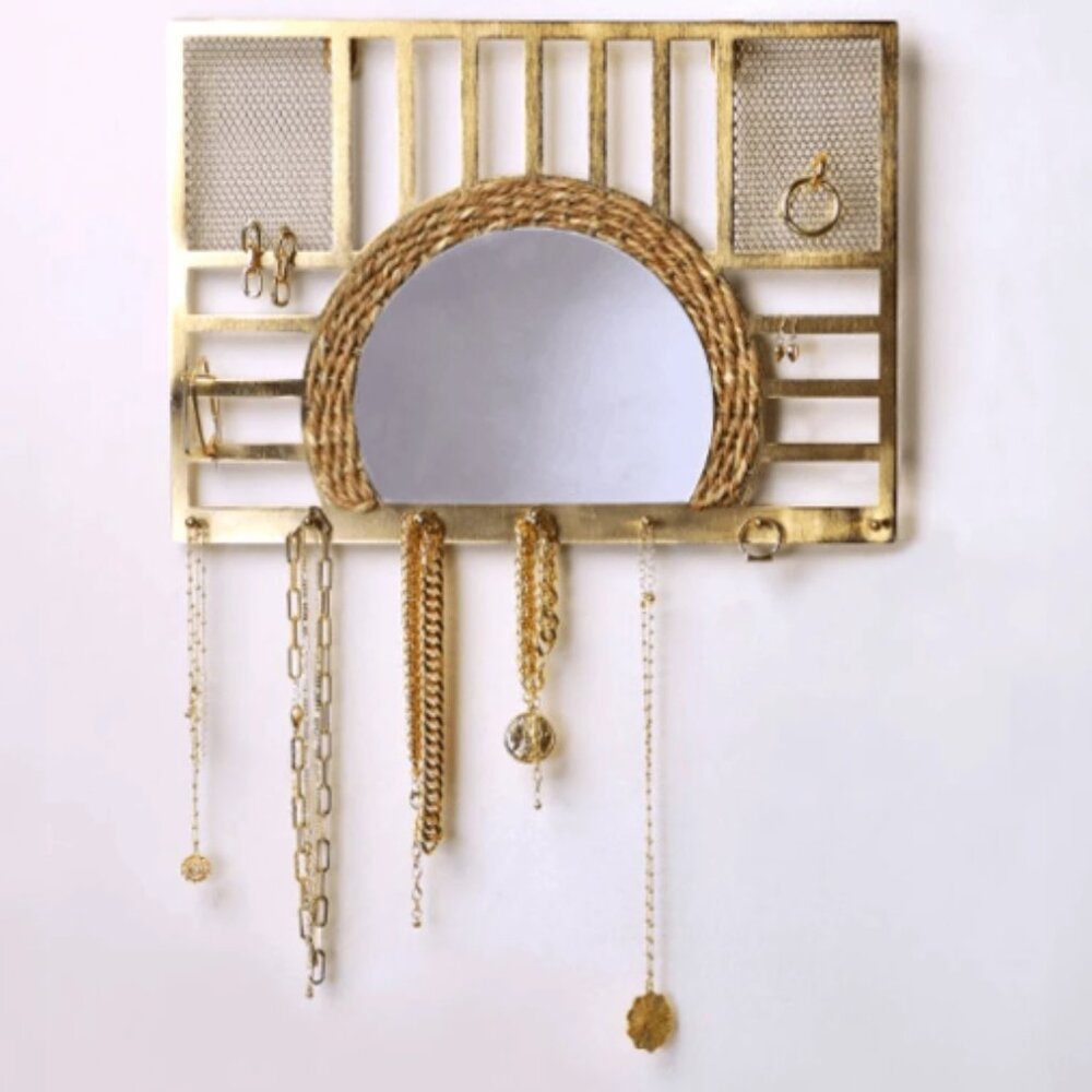 🙌 2/$55 NIB Summer & Rose Chloe Hanging Jewelry Stand Retail Price $56.00